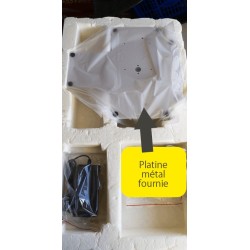 Platine métal simplifiant l'installation est fournie